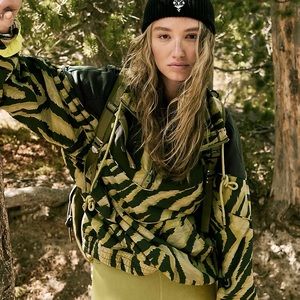 NEW Free People Walk The Line Pullover In Olive Combo